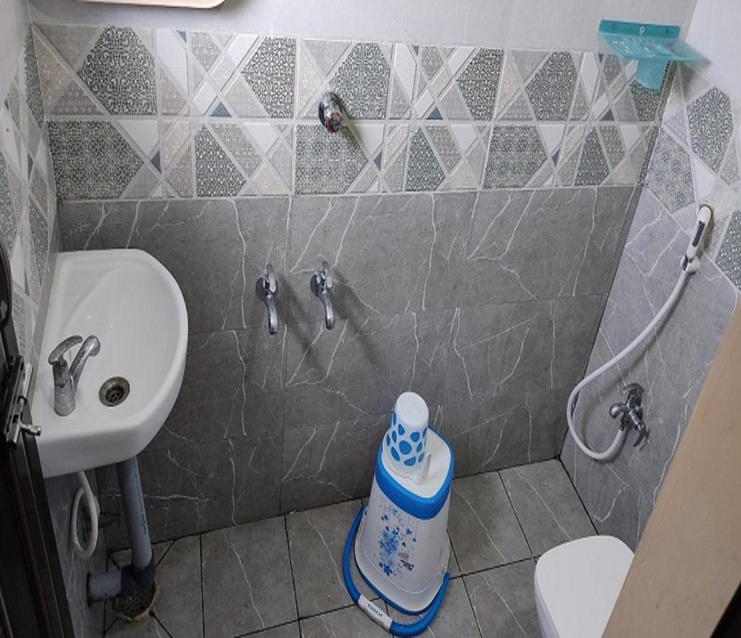 Jeeva Residency Hotel Thalaivasal Luaran gambar